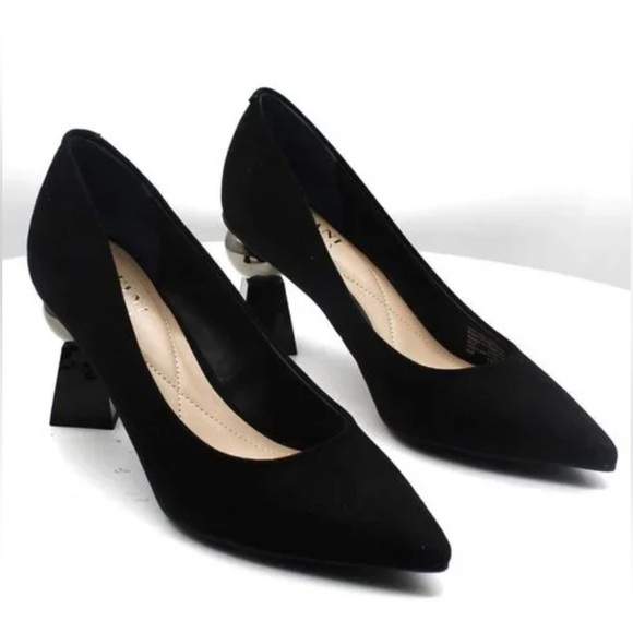 Alfani Women's Justena Pointed-Toe Pumps - Picture 1 of 7